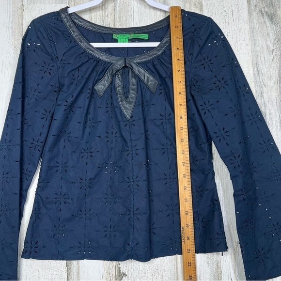 TIBI Navy Blue Eyelet Blouse Size 4 Leather Trim Neck Bow Details - Picture 10 of 12